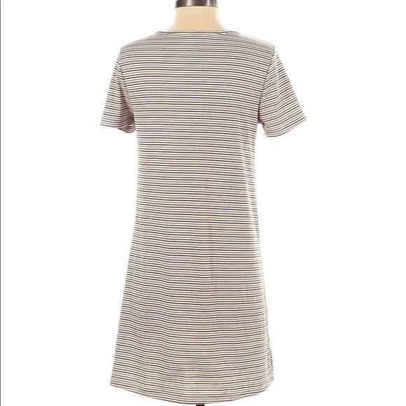 Everly Womens S Small Striped V Neck Short Sleeve Relaxed Fit Mini Casual Dress - Picture 2 of 6